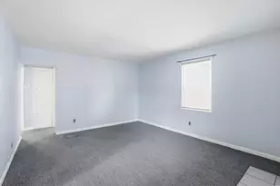 906 E 18th Ave, Columbus, OH 43211 - Photo 9