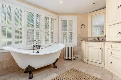 2165 S Parkway Drive, Columbus, OH 43221 - Photo 79