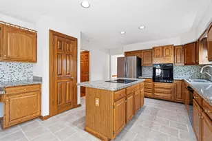 9650 Wagonwood Dr NW, Pickerington, OH 43147 - Photo 21