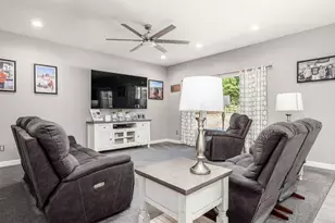 141 Sandpiper Dr, Thornville, OH 43076 - Photo 13