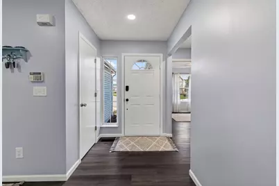 1047 Stone Ring Court, Columbus, OH 43240 - Photo 5