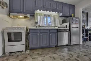 332 Fountain Ave, Washington Court House, OH 43160 - Photo 13