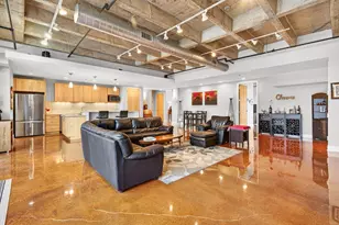 199 S 5th St, Columbus, OH 43215 - Photo 7