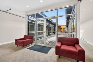 199 S 5th St, Columbus, OH 43215 - Photo 51