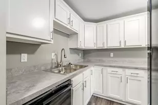 5842 Red Apple Ridge Rd, Columbus, OH 43232 - Photo 7