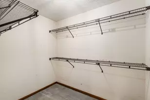 1075 Carousel Ct, Westerville, OH 43081 - Photo 23