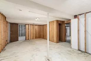 1075 Carousel Ct, Westerville, OH 43081 - Photo 37