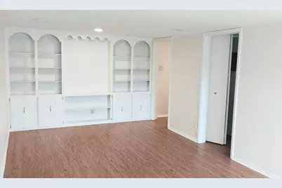 2010 Willoway Court N, Columbus, OH 43220 - Photo 9