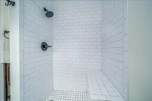 1179 E Rich St, Columbus, OH 43205 - Photo 19