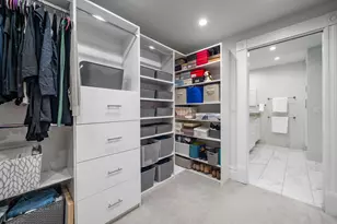 99 E Deshler Ave, Columbus, OH 43206 - Photo 57