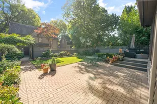 99 E Deshler Ave, Columbus, OH 43206 - Photo 97