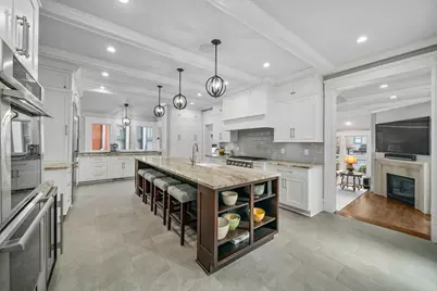 99 E Deshler Avenue, Columbus, OH 43206 - Photo 25