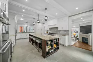 99 E Deshler Ave, Columbus, OH 43206 - Photo 25