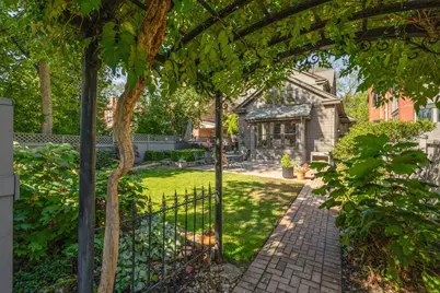 99 E Deshler Avenue, Columbus, OH 43206 - Photo 101