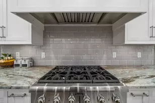 99 E Deshler Ave, Columbus, OH 43206 - Photo 31