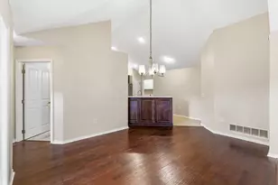 4154 Windbud Dr, New Albany, OH 43054 - Photo 7