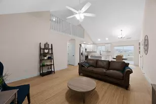 110 Cumberland Meadows Circle, Hebron, OH 43025 - Photo 7