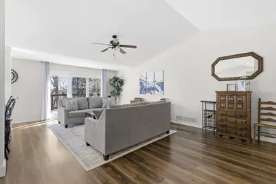 898 Country Club Drive, Howard, OH 43028 - Photo 9