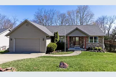 898 Country Club Drive, Howard, OH 43028 - Photo 1