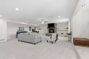 898 Country Club Dr, Howard, OH 43028 - Photo 37