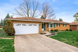 1242 Bradshire Dr, Columbus, OH 43220 - Photo 1