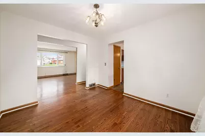 1242 Bradshire Drive, Columbus, OH 43220 - Photo 9