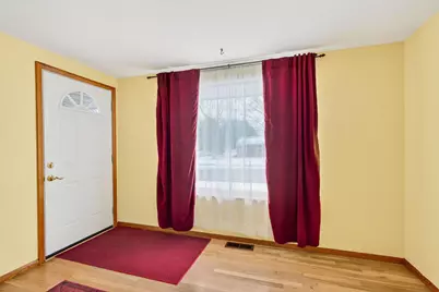 6137 Ambleside Drive, Columbus, OH 43229 - Photo 17