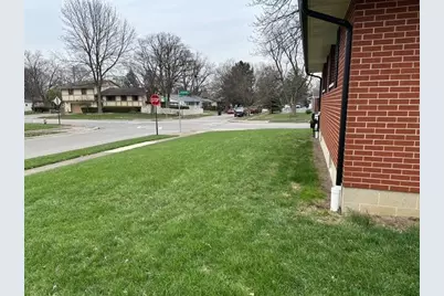 6137 Ambleside Drive, Columbus, OH 43229 - Photo 11