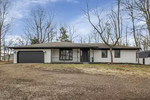 5289 Hazelton-Etna Rd SW, Pataskala, OH 43062 - Photo 1