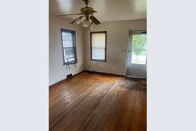 2451 Joyce Avenue, Columbus, OH 43211 - Photo 5