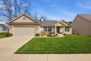 320 Middleburn St, Johnstown, OH 43031 - Photo 3