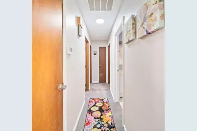 281 Woodsview Drive, Jeffersonville, OH 43128 - Photo 13