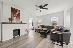 2127 Leonard Ave, Columbus, OH 43219 - Photo 7