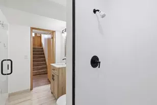 6050 Karl Rd, Columbus, OH 43229 - Photo 39