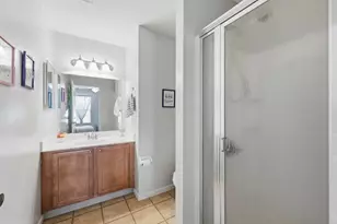 978 Hartford Village Blvd, Columbus, OH 43228 - Photo 17