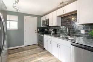 3755 Lynward Rd, Columbus, OH 43228 - Photo 7