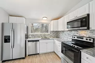 6193 Central Park Dr, Columbus, OH 43231 - Photo 5