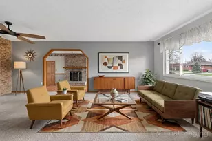 1253 Dutton Pl, Columbus, OH 43227 - Photo 15