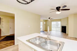 4704 Hobson Dr, Columbus, OH 43228 - Photo 17