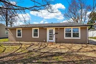 371 Banbury Dr, Columbus, OH 43230 - Photo 3