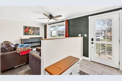 371 Banbury Drive, Columbus, OH 43230 - Photo 17