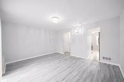 97 Tarryton Court W #19H, Columbus, OH 43228 - Photo 11