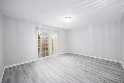 97 Tarryton Court W #19H, Columbus, OH 43228 - Photo 9