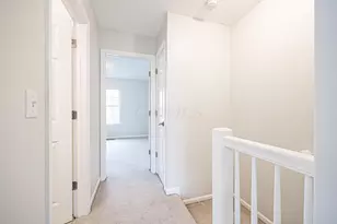 97 Tarryton Ct W, Columbus, OH 43228 - Photo 17