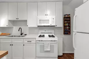 1876 Northwest Blvd, Columbus, OH 43212 - Photo 13