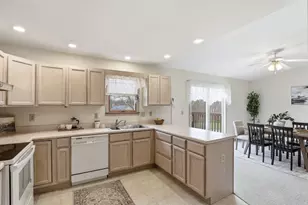 978 Blueberry Ct, Newark, OH 43055 - Photo 13
