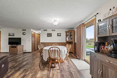 9161 Cochran Road, Williamsport, OH 43164 - Photo 13