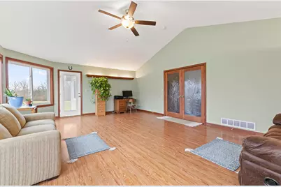 9161 Cochran Road, Williamsport, OH 43164 - Photo 7