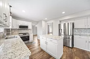 7482 Bunker Ridge Ct, Blacklick, OH 43004 - Photo 3