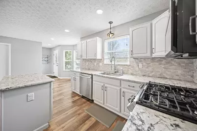 7482 Bunker Ridge Court, Blacklick, OH 43004 - Photo 9